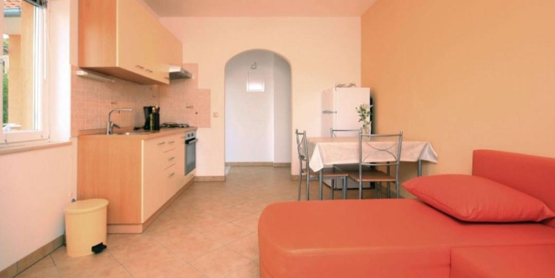 Apartment Petra Raslina Ngoại thất bức ảnh
