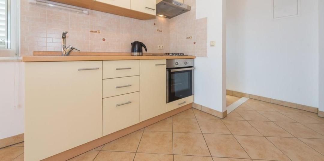 Apartment Petra Raslina Ngoại thất bức ảnh