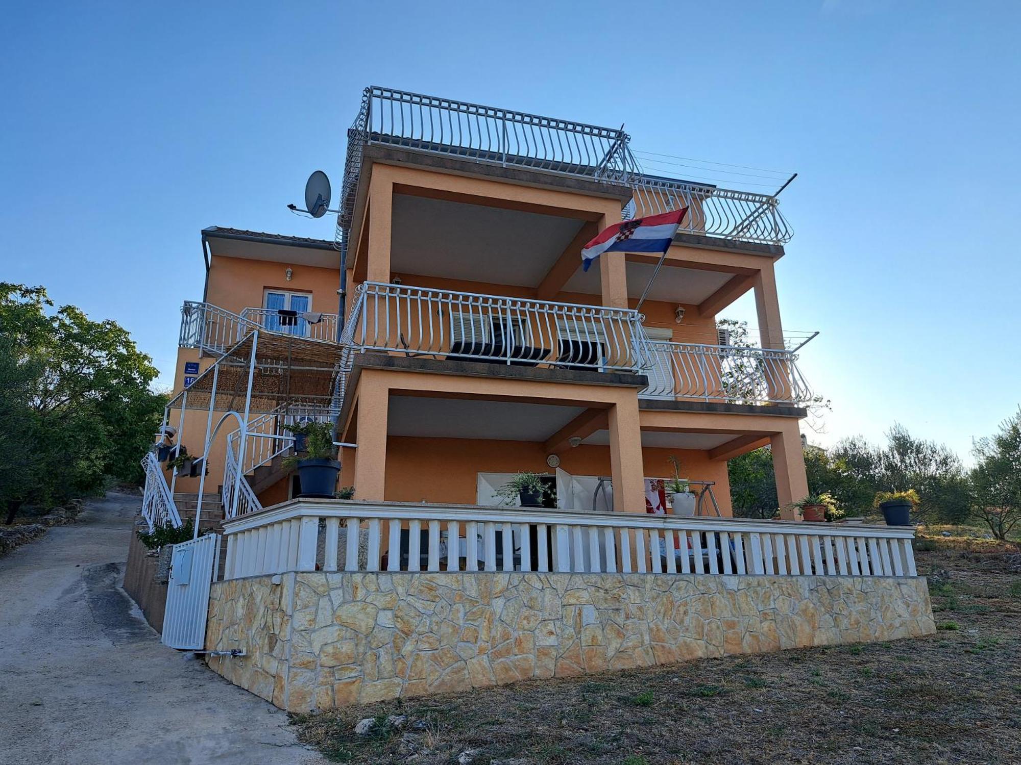 Apartment Petra Raslina Ngoại thất bức ảnh